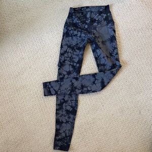 Lululemon grey Tie-Dye Leggings